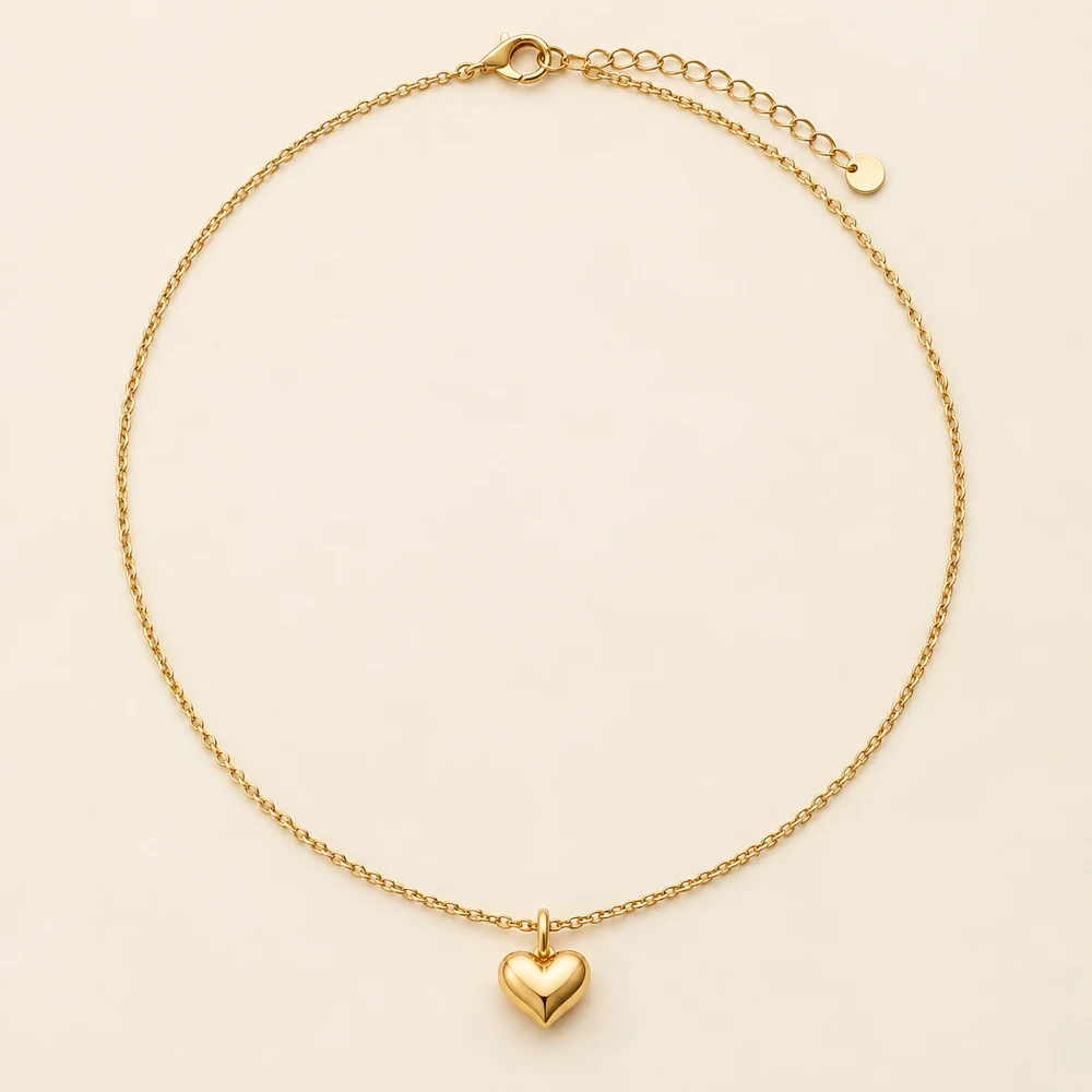 Little Heart Pendant Necklace in Gold