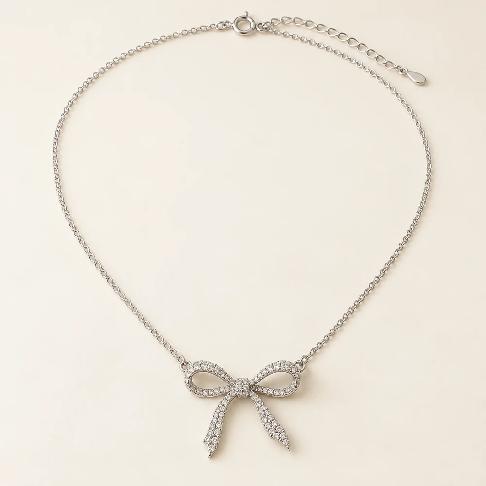 Ribbon Pavé Necklace in Silver